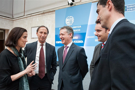 Basque president with USAC director Carmelo Urza